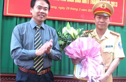 Thưởng &#39;nóng&#39; vụ bắt 40 bánh hêrôin 